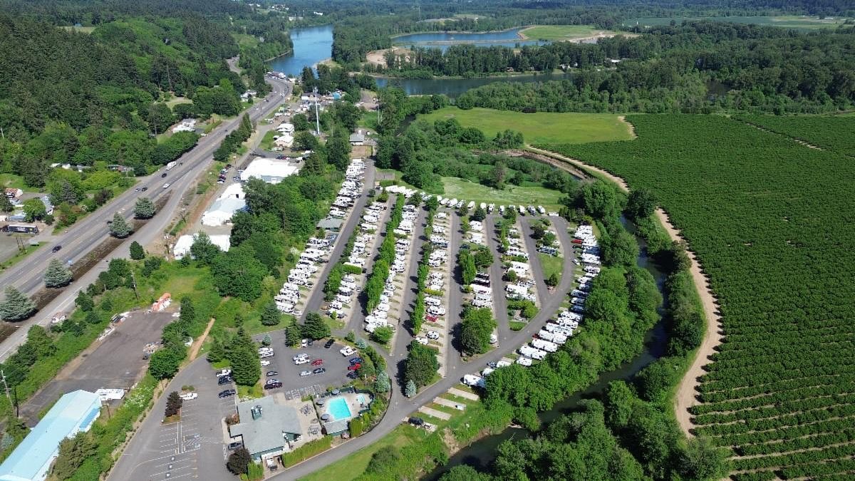 Premier RV Resort of Lincoln City Oregon