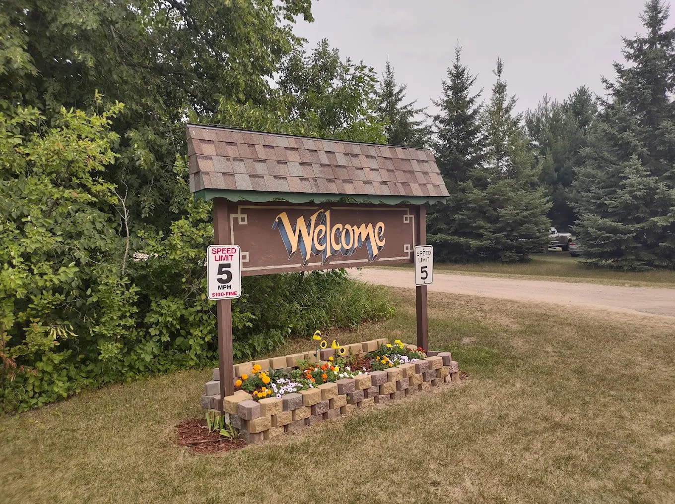 Golden Eagle RV Village