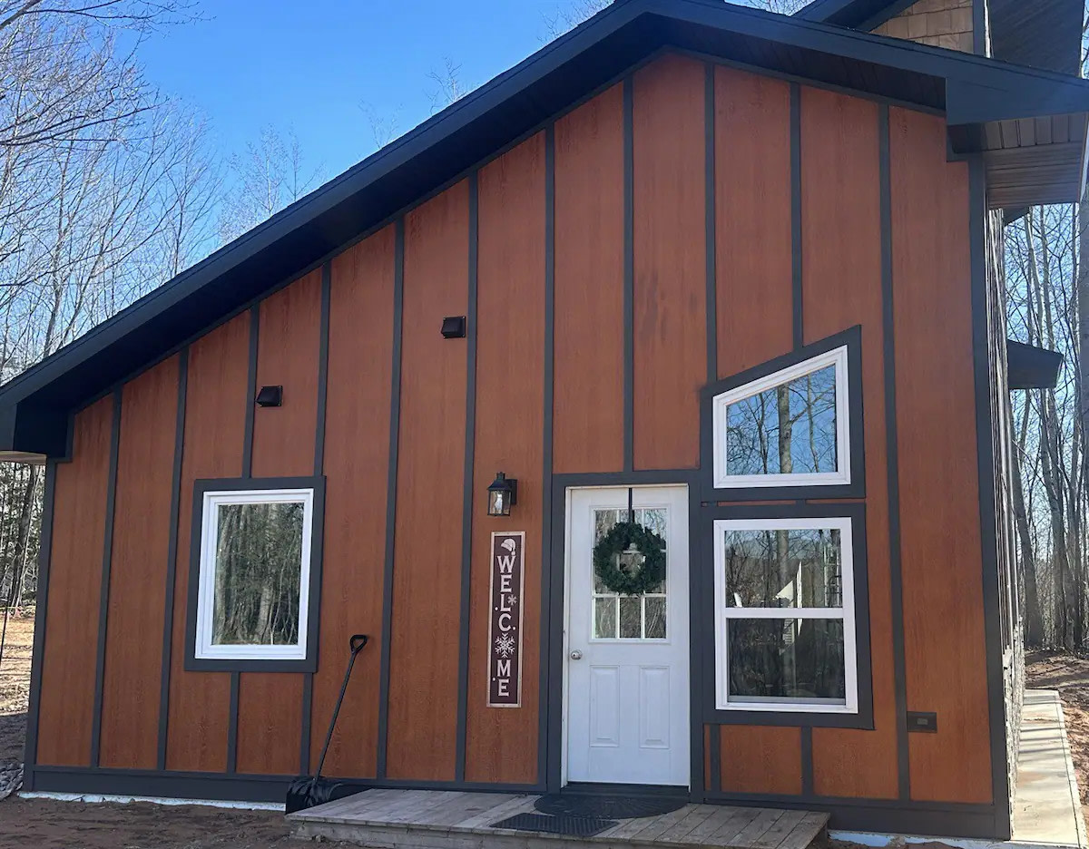 Frosty's Lakeview Chalet