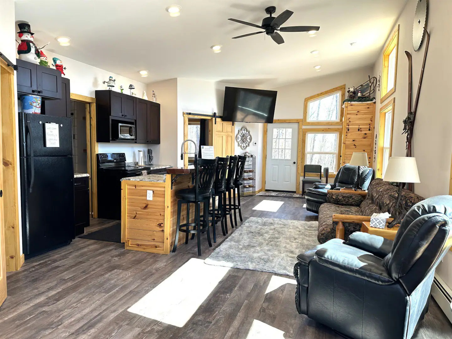 Frosty's Lakeview Chalet