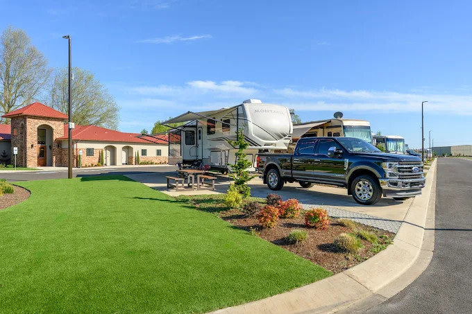 Olde Stone Village RV Park
