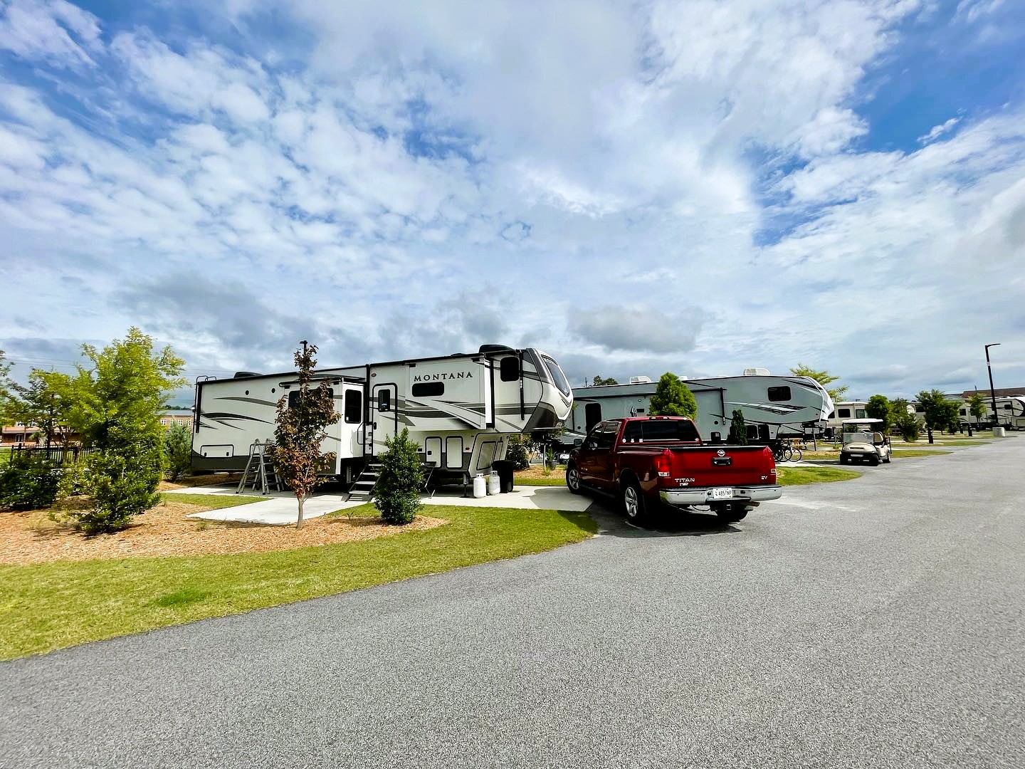 CrossRoads Coach Resort at the ROB