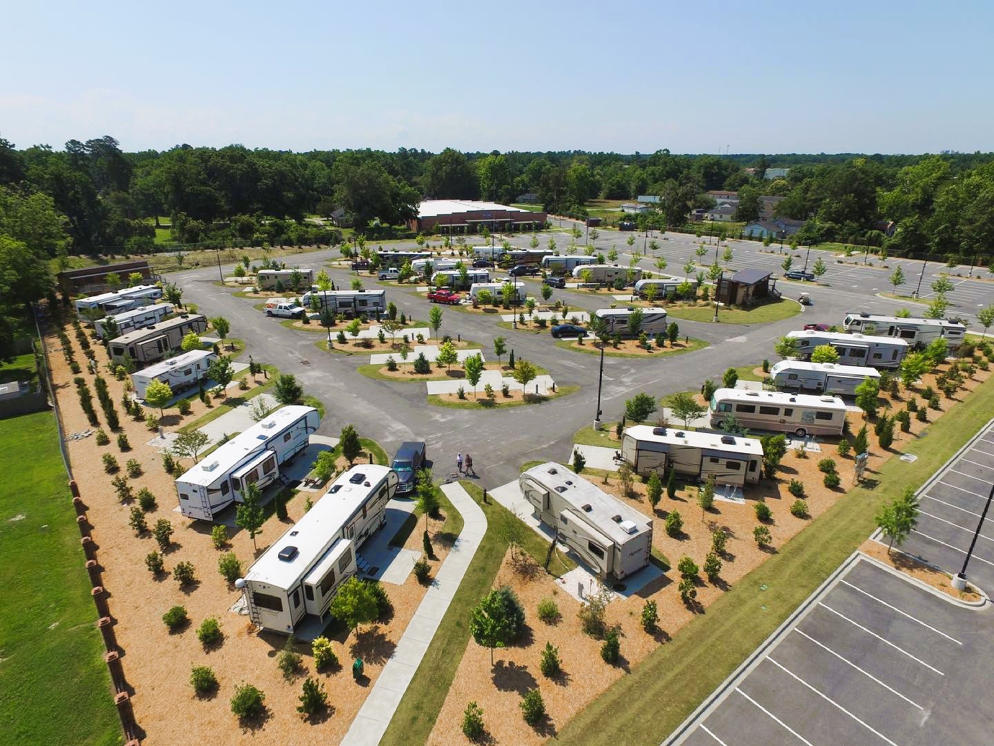CrossRoads Coach Resort at the ROB