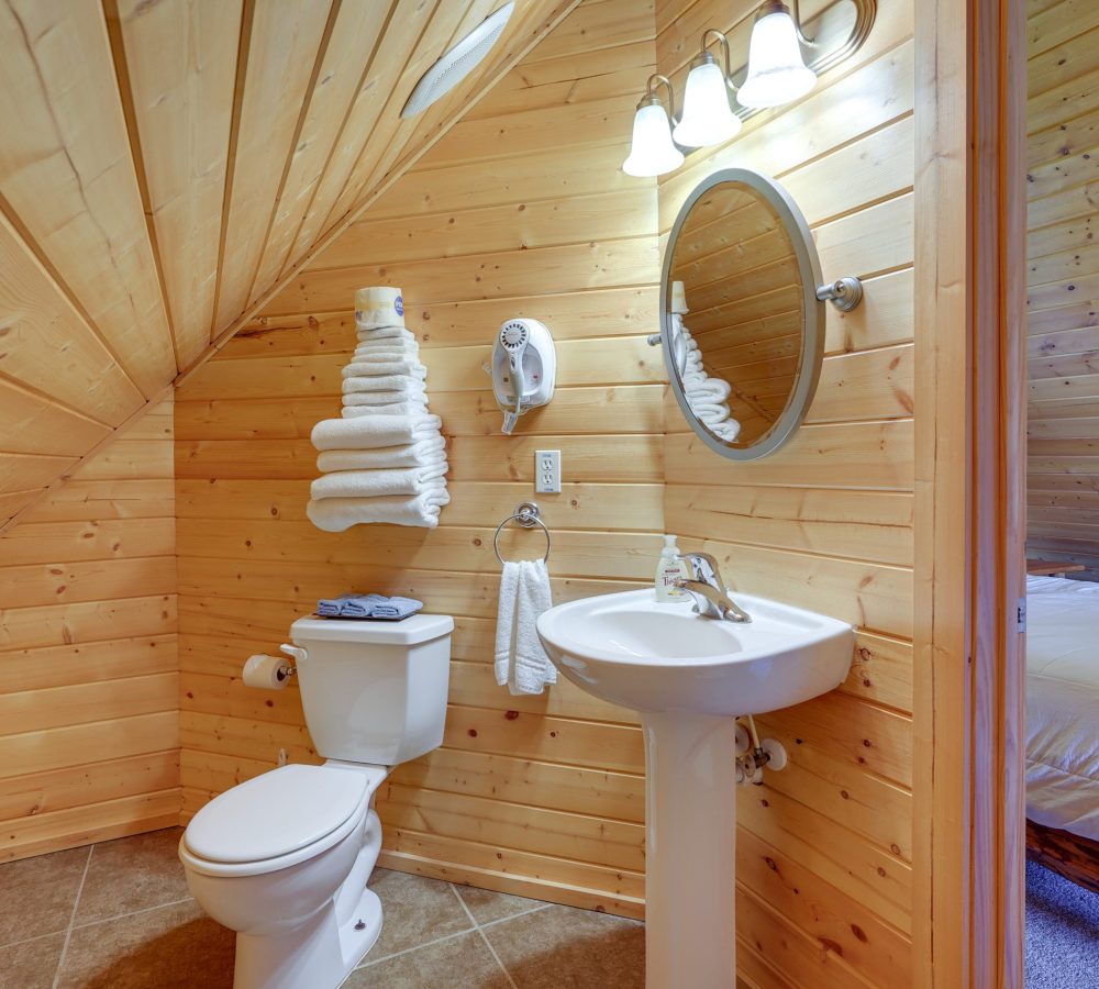 Cedar Creek Resort & RV Park