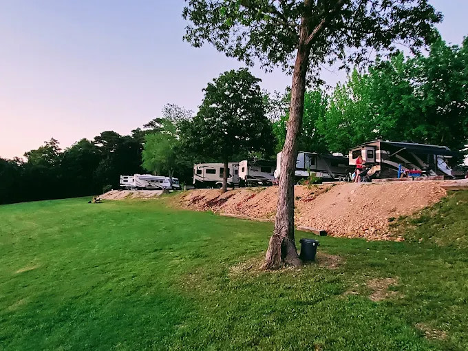 Wanderlust RV Park And Cabins