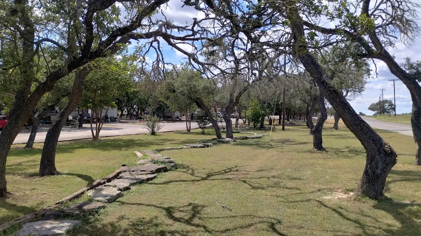 Shady Oaks RV Resort