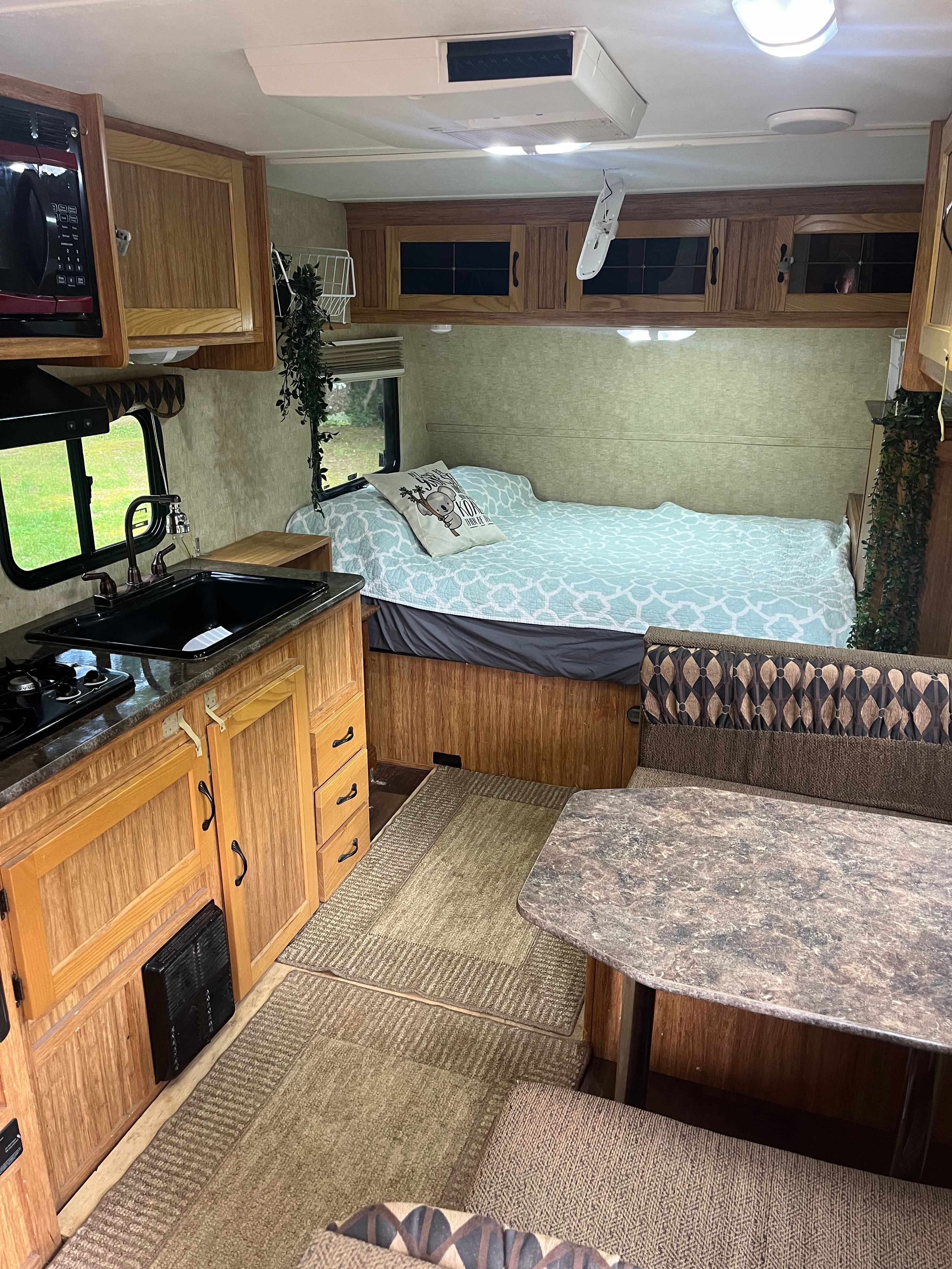 Kozy Koala Cove: Minutes From Town!