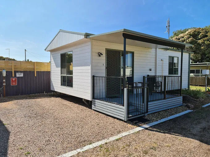 Adult Only & Pet Friendly - Prime Tourist Park