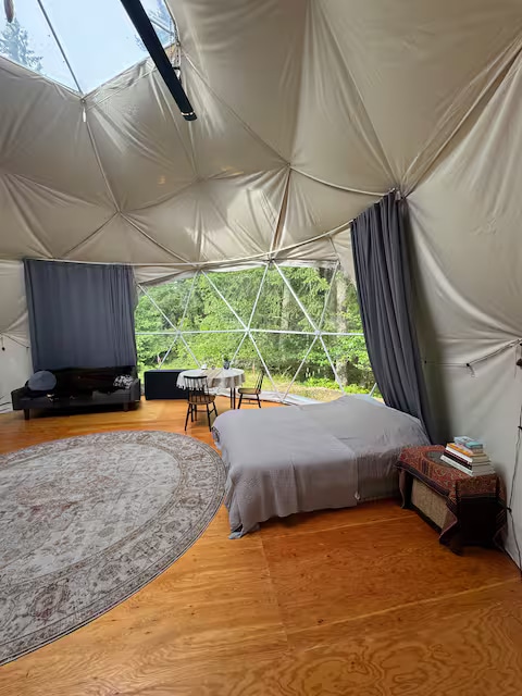 Magical Dome In The Woods Glamping