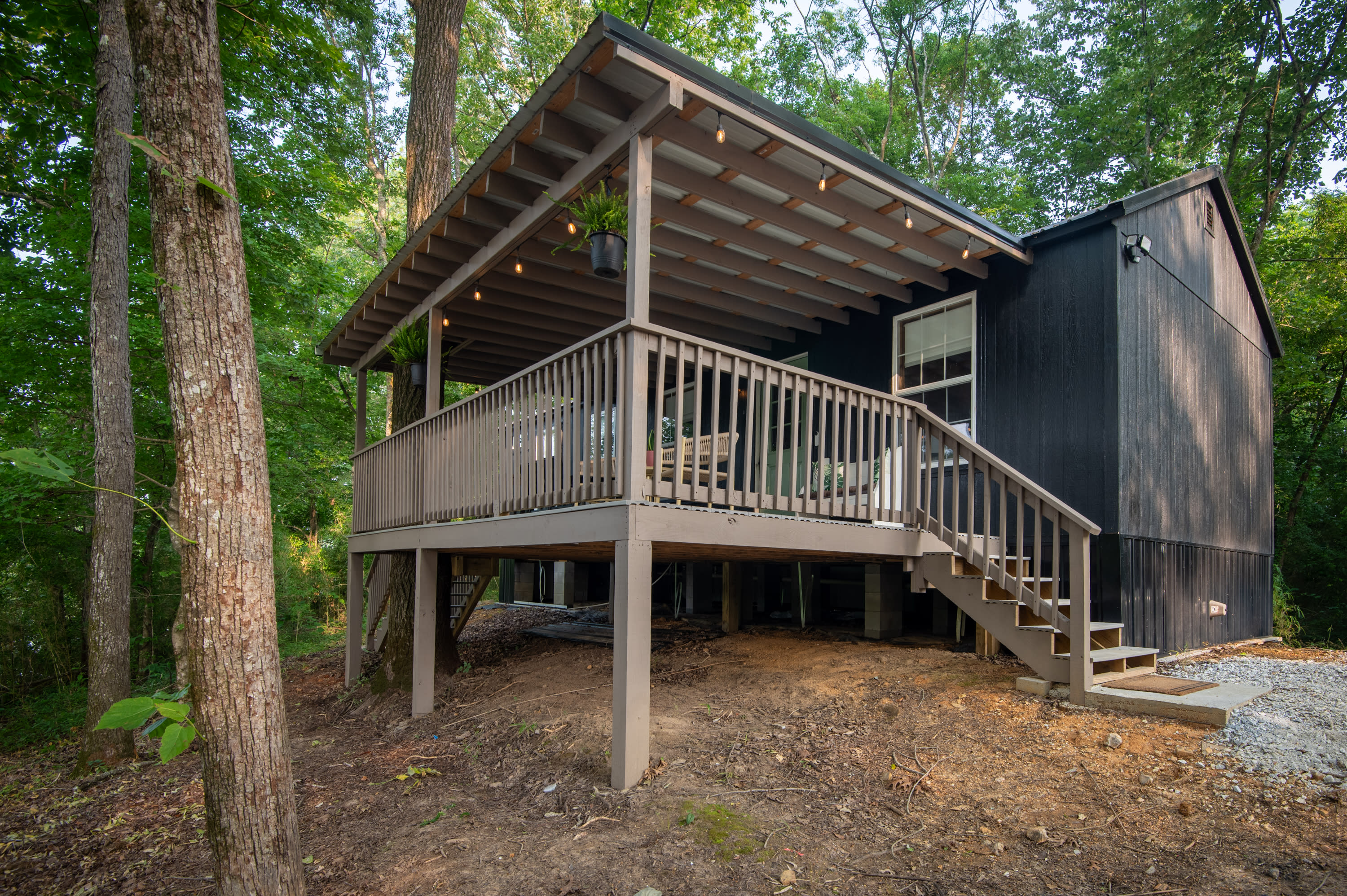 The Shoals Retreats at Lay Landing