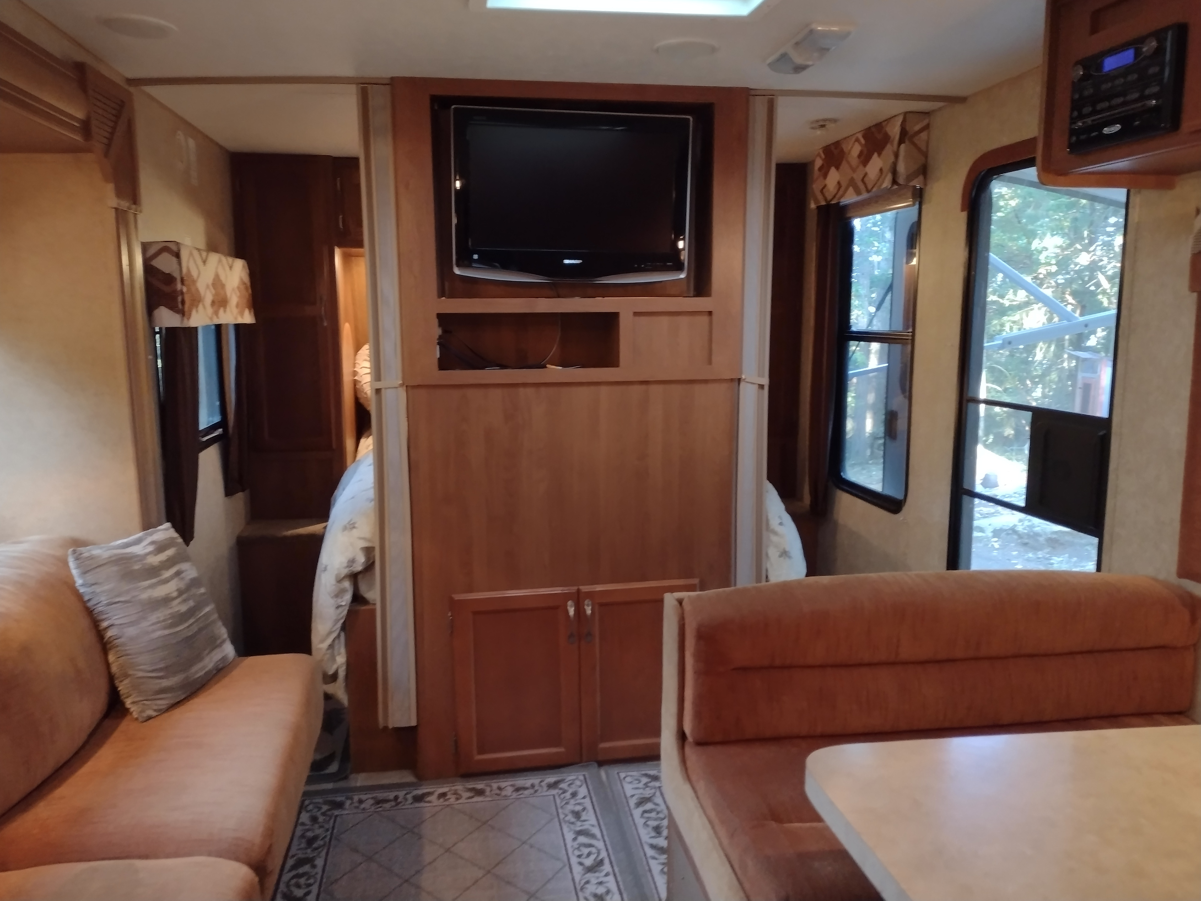 Glamping On Rustic Mudge Island, BC