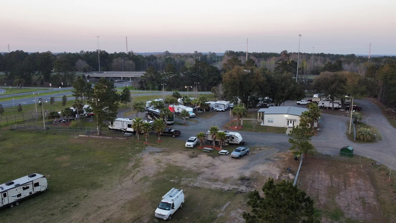 A Stones Throw RV Park