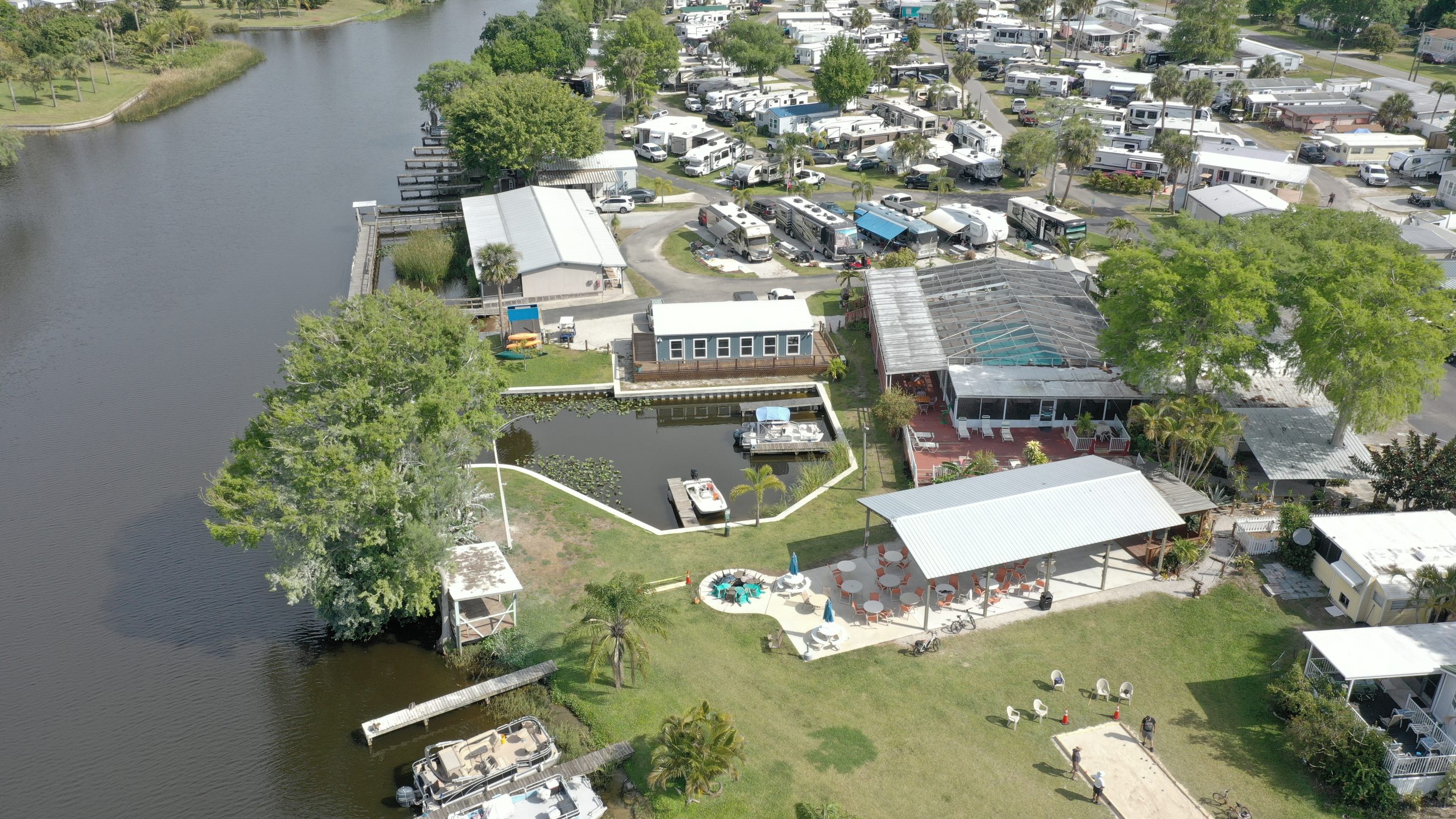 Zachary Taylor Waterfront RV Resort