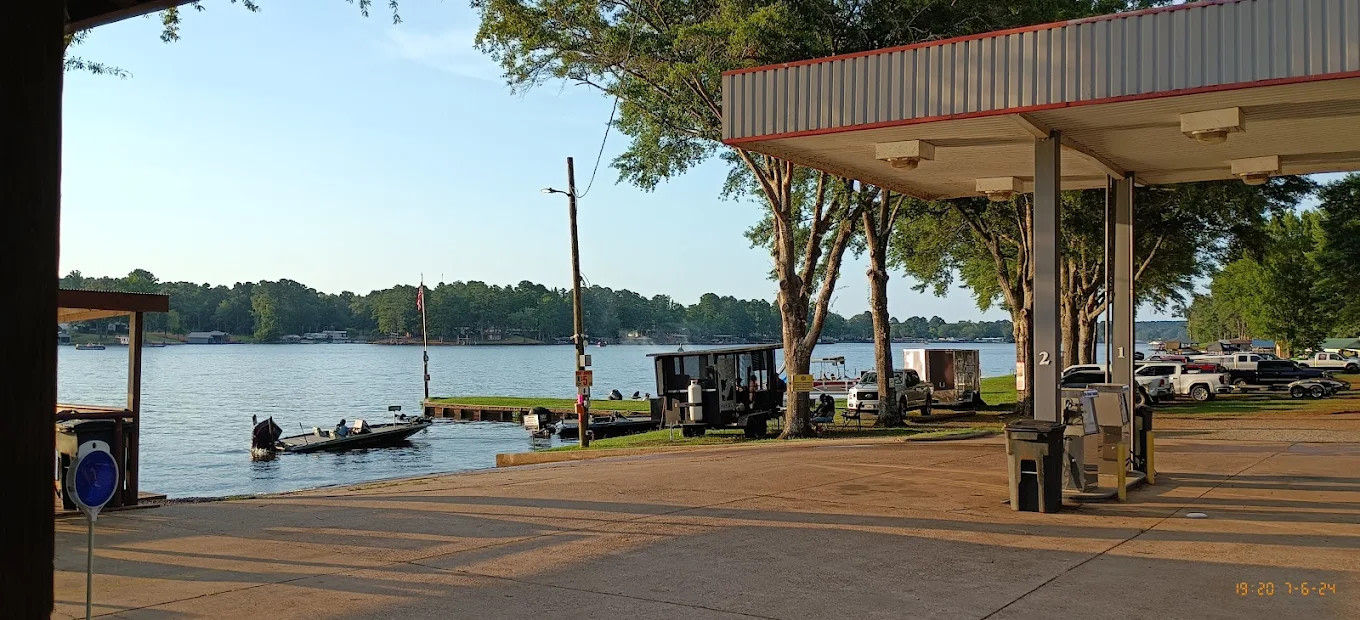 Kel's Kove Cabins & RV Park