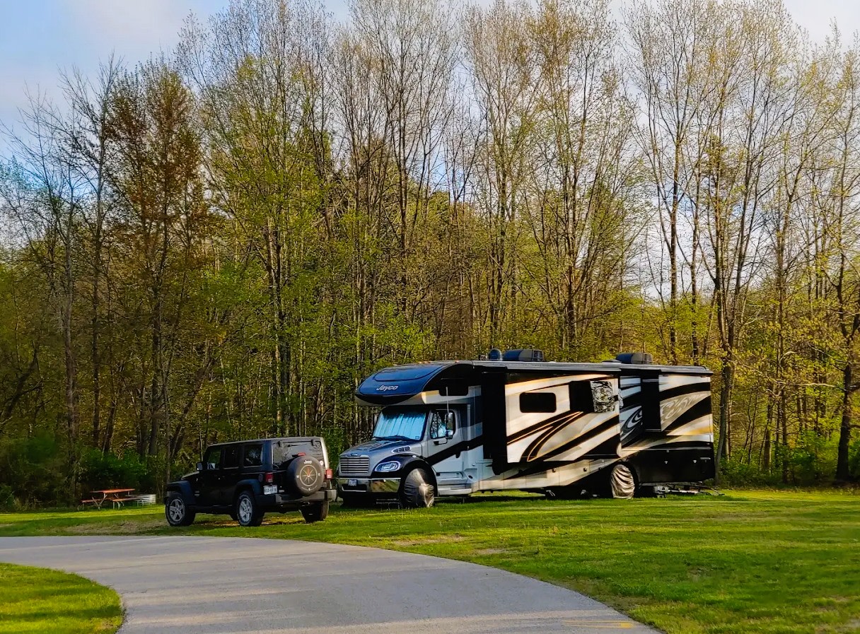 Riverside Park And Campground