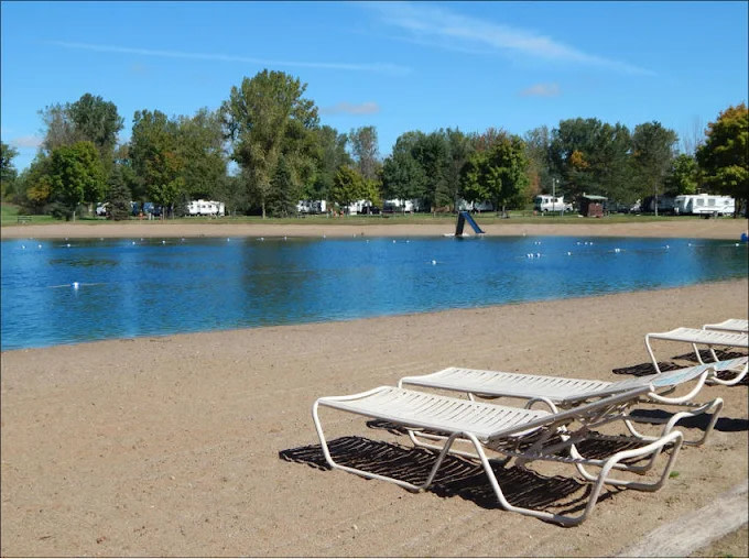 Holiday Shores RV Resort