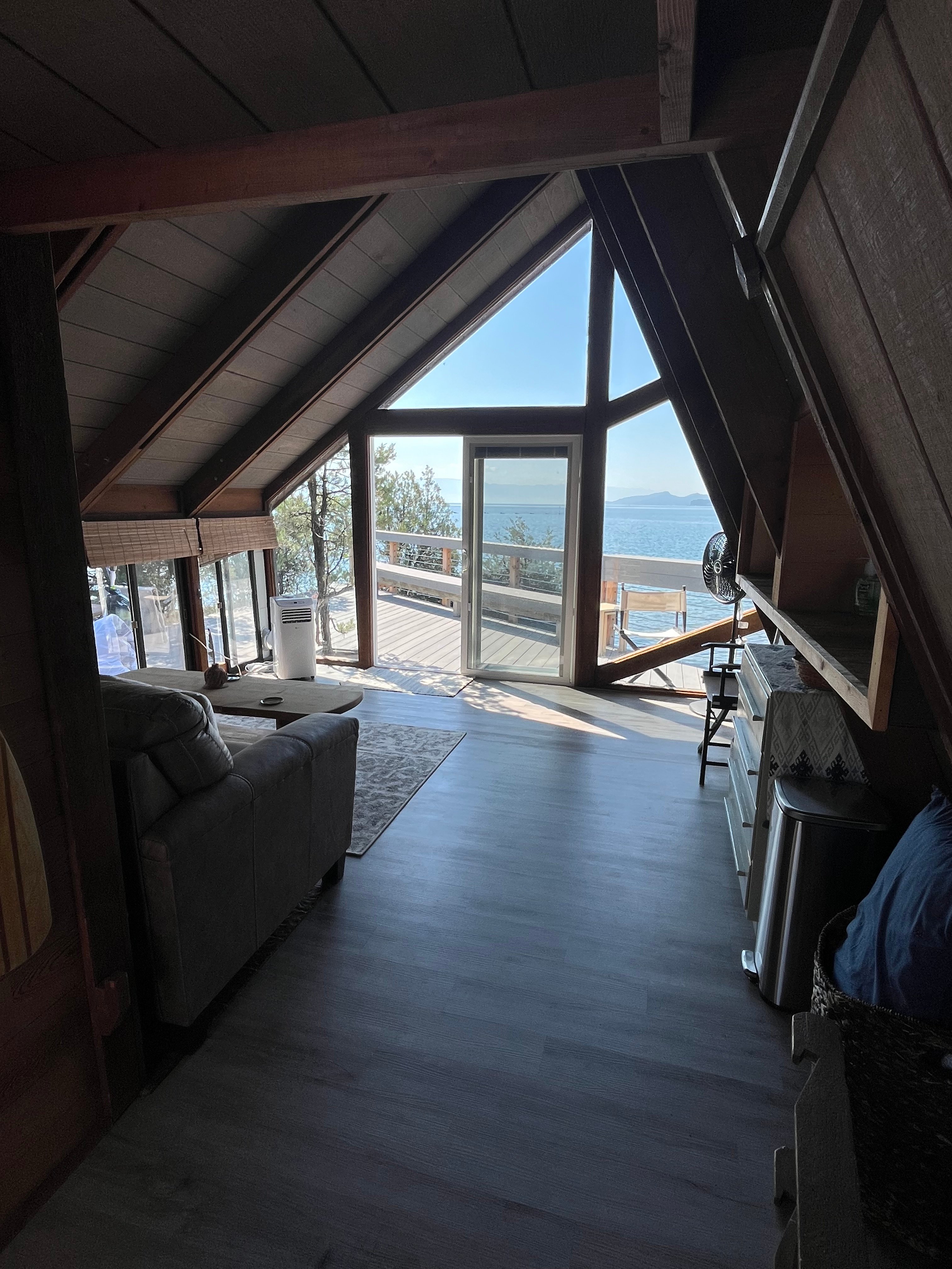Flathead Lake Island Chalet