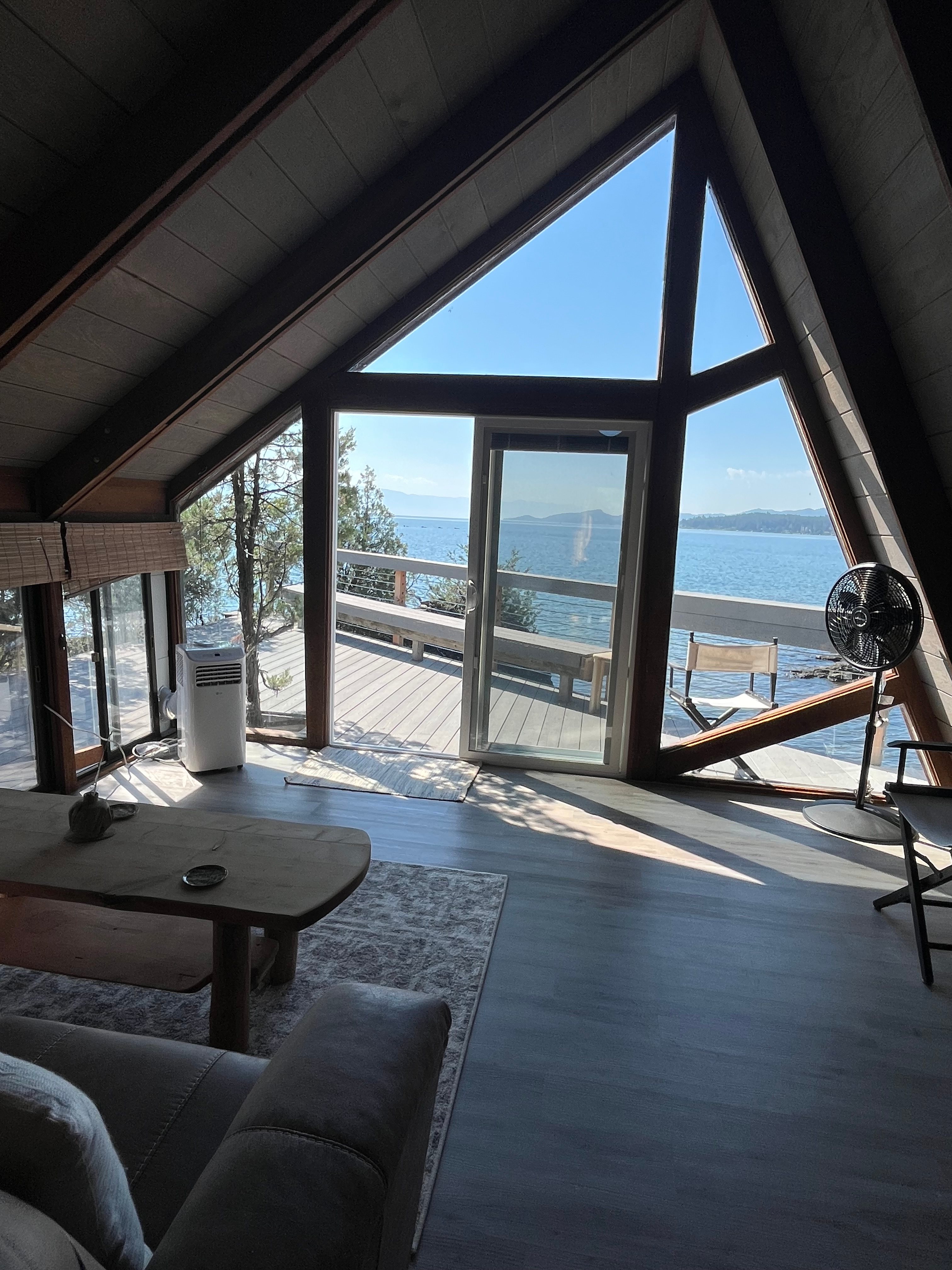 Flathead Lake Island Chalet
