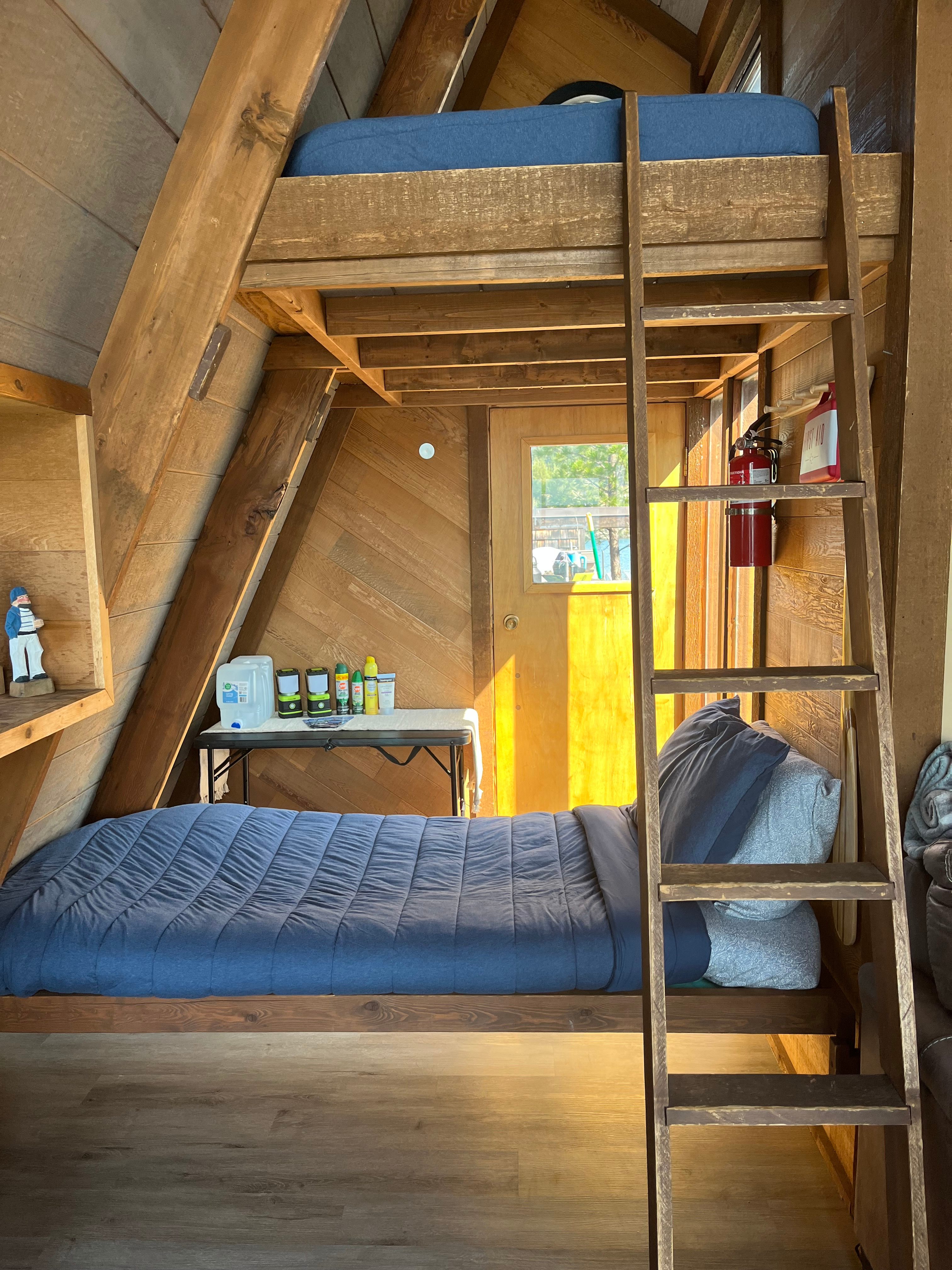 Flathead Lake Island Chalet