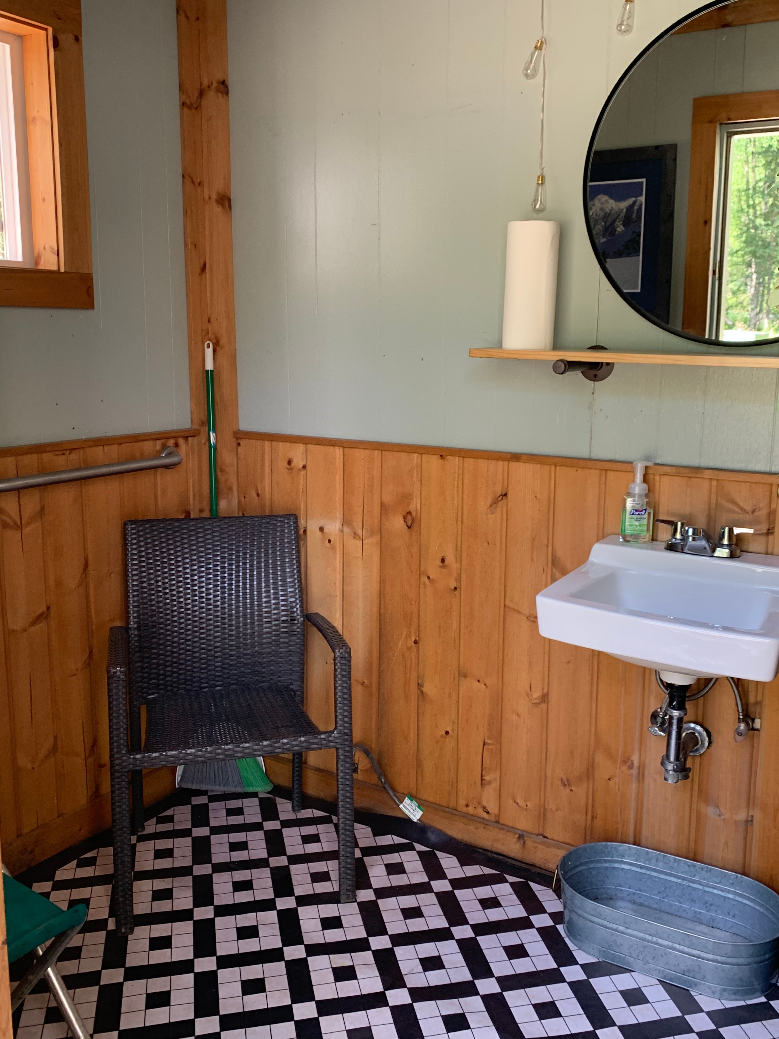 Talkeetna Lake Retreat