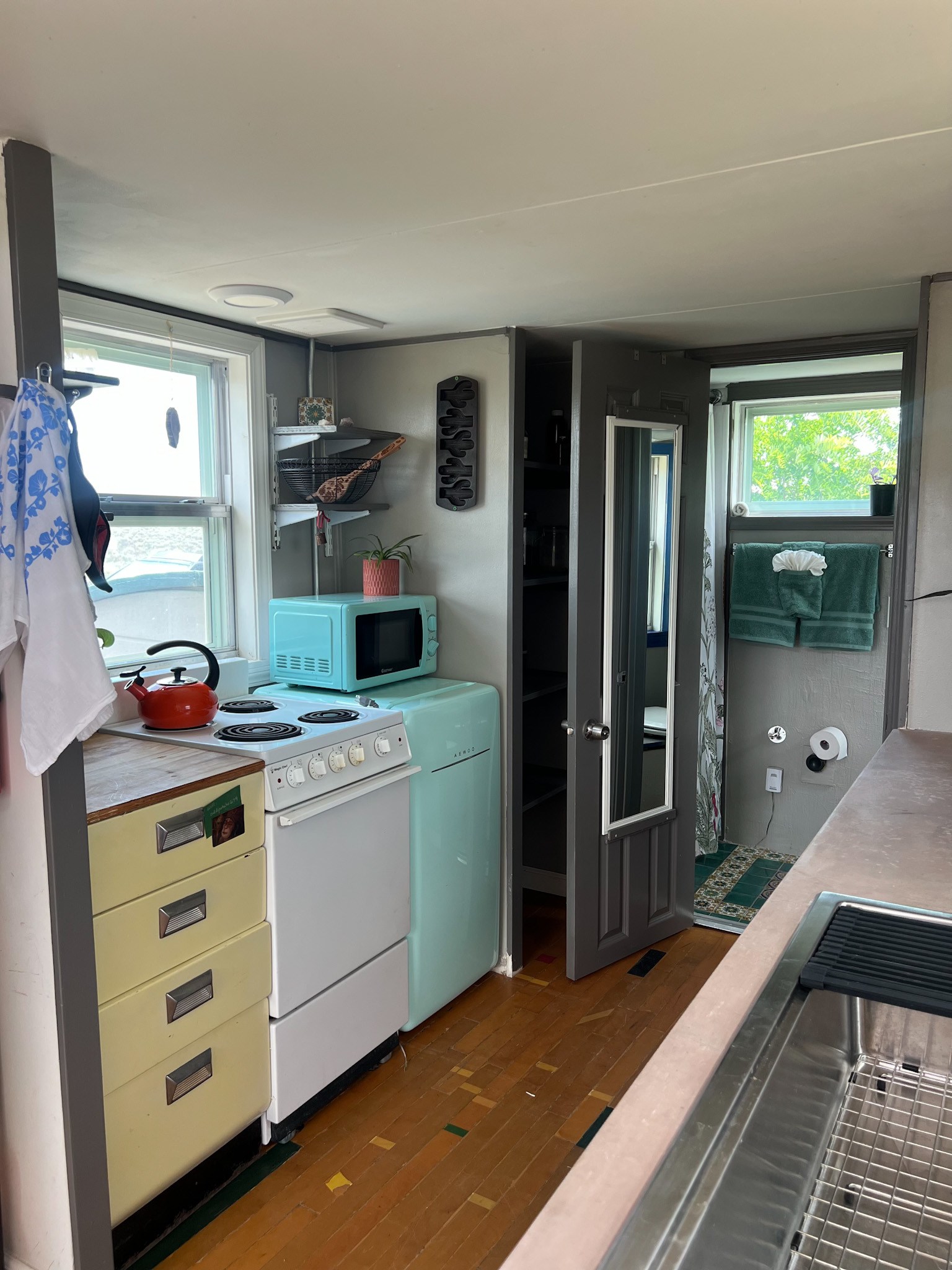 Tiny House with HUGE Views!