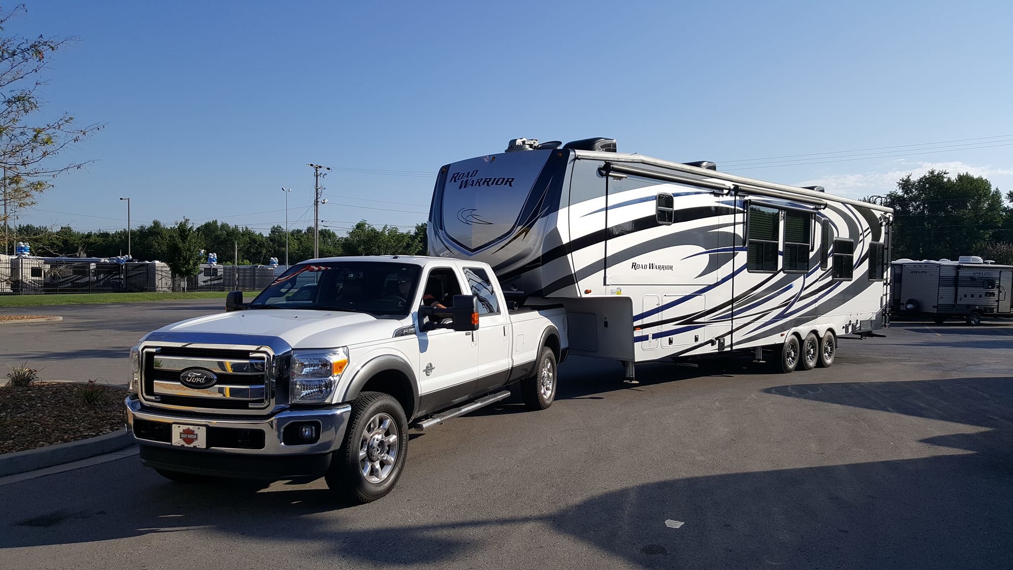 Oak Lake RV Resort