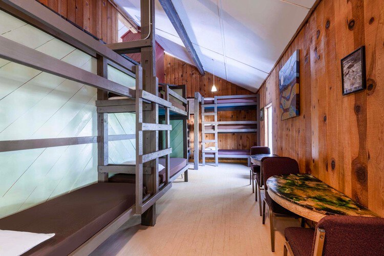 Clair Tappaan Lodge - Hutchinson Lodge