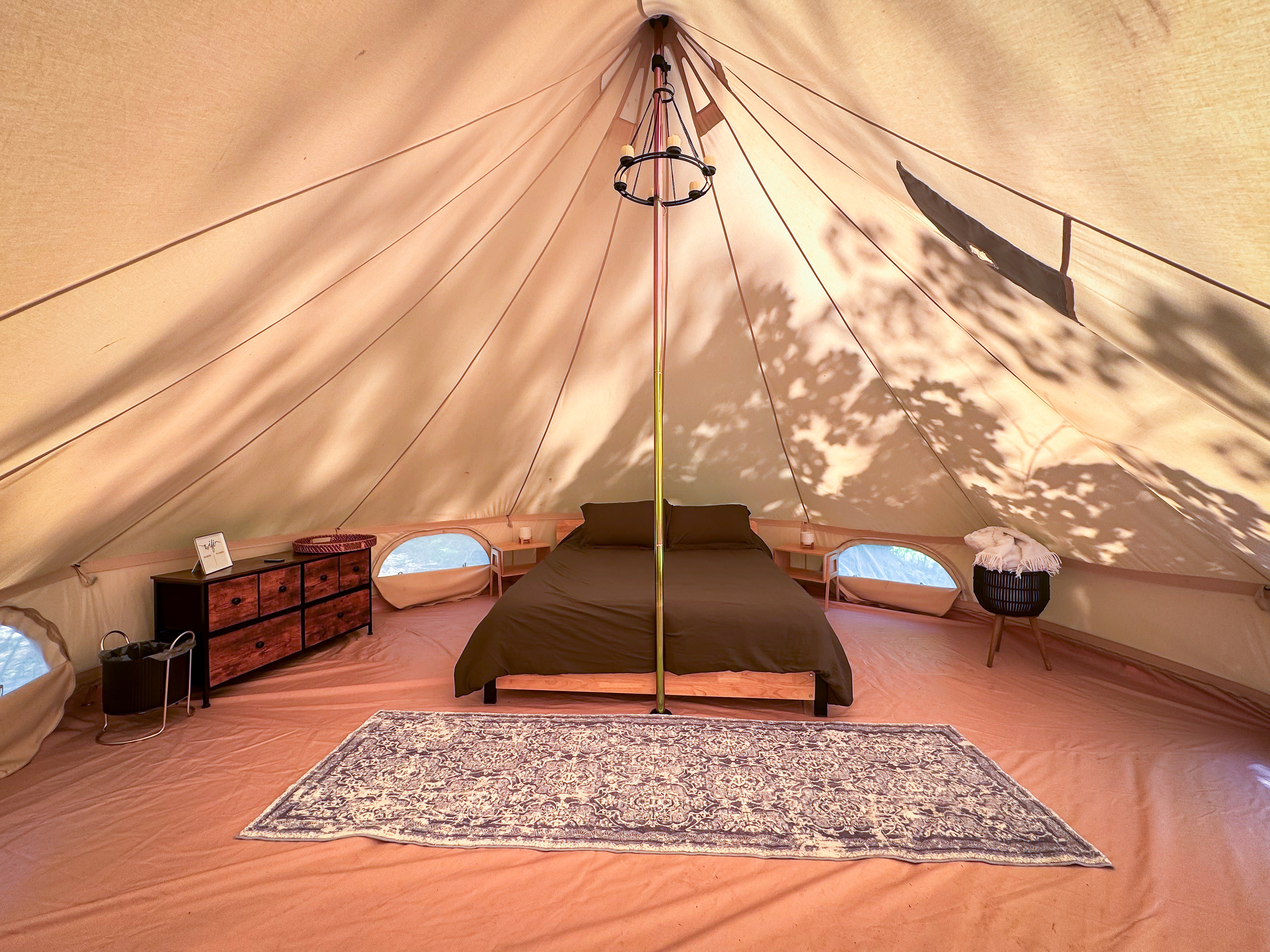 16ft diameter bell tent with 10ft center pole