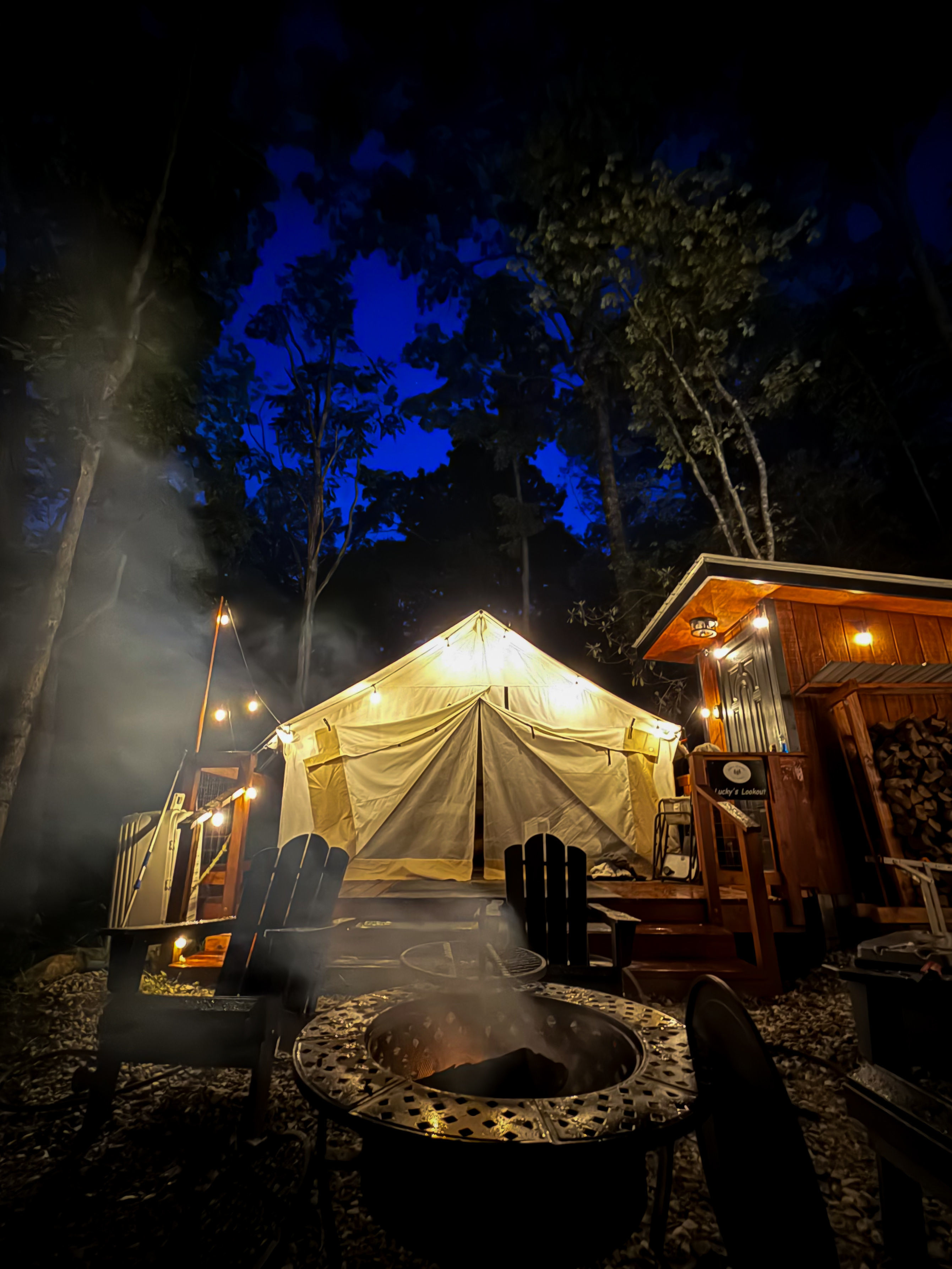 Luxe Tent/Private Bathhouse/Wifi/AC
