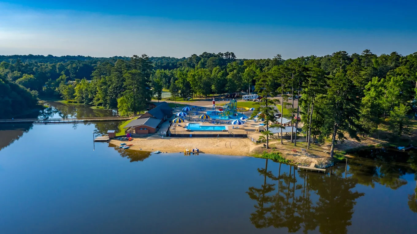 Jellystone Park Pelahatchie