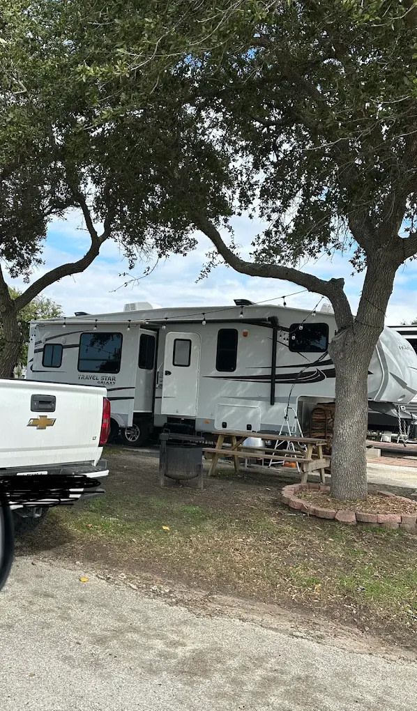 Lighthouse Beach RV Park