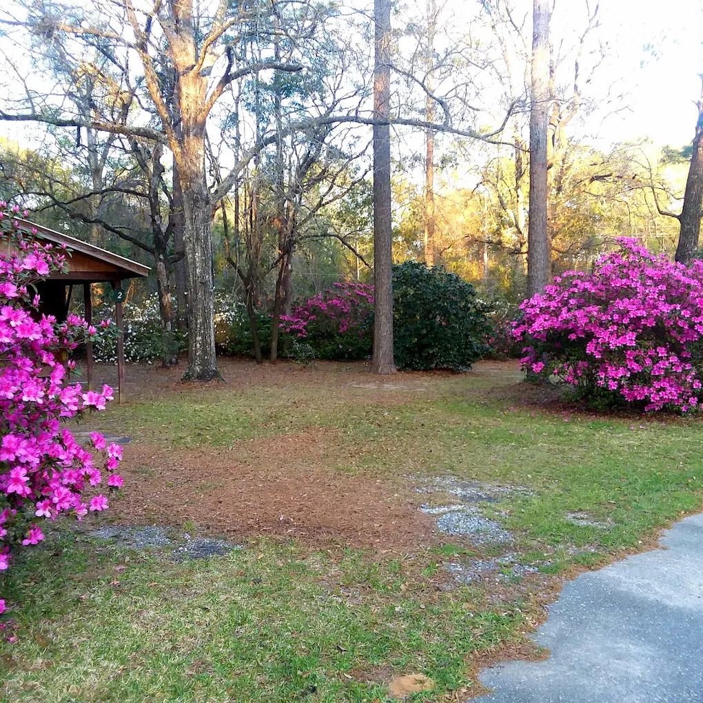 Yonder Woods Mobile Home & RV Park