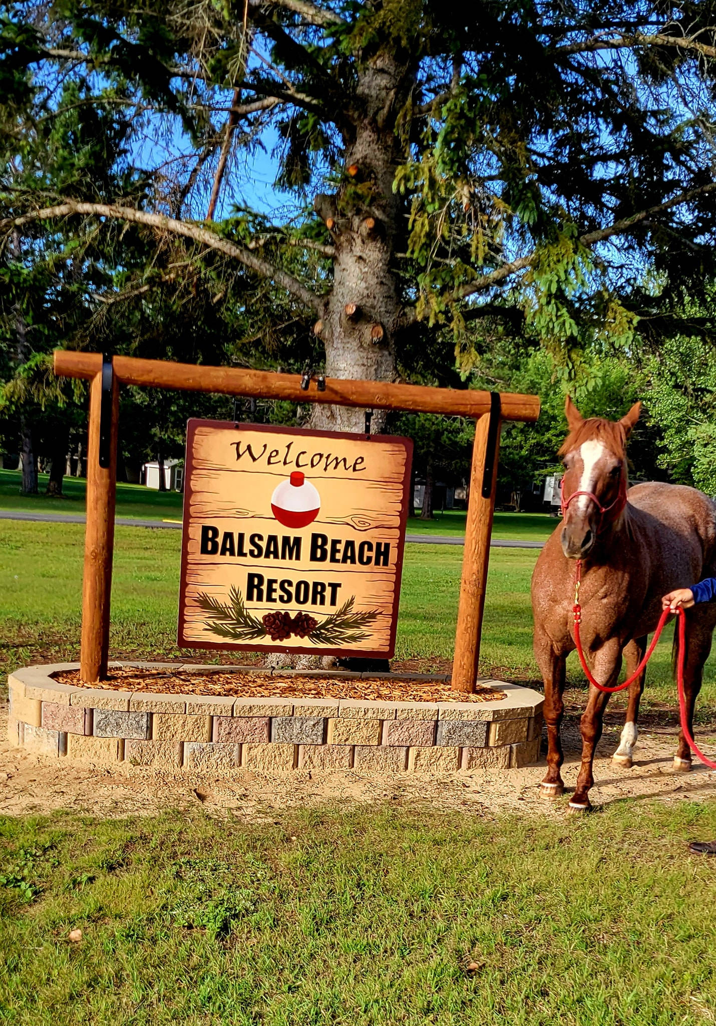 Balsam Beach Resort And Camp