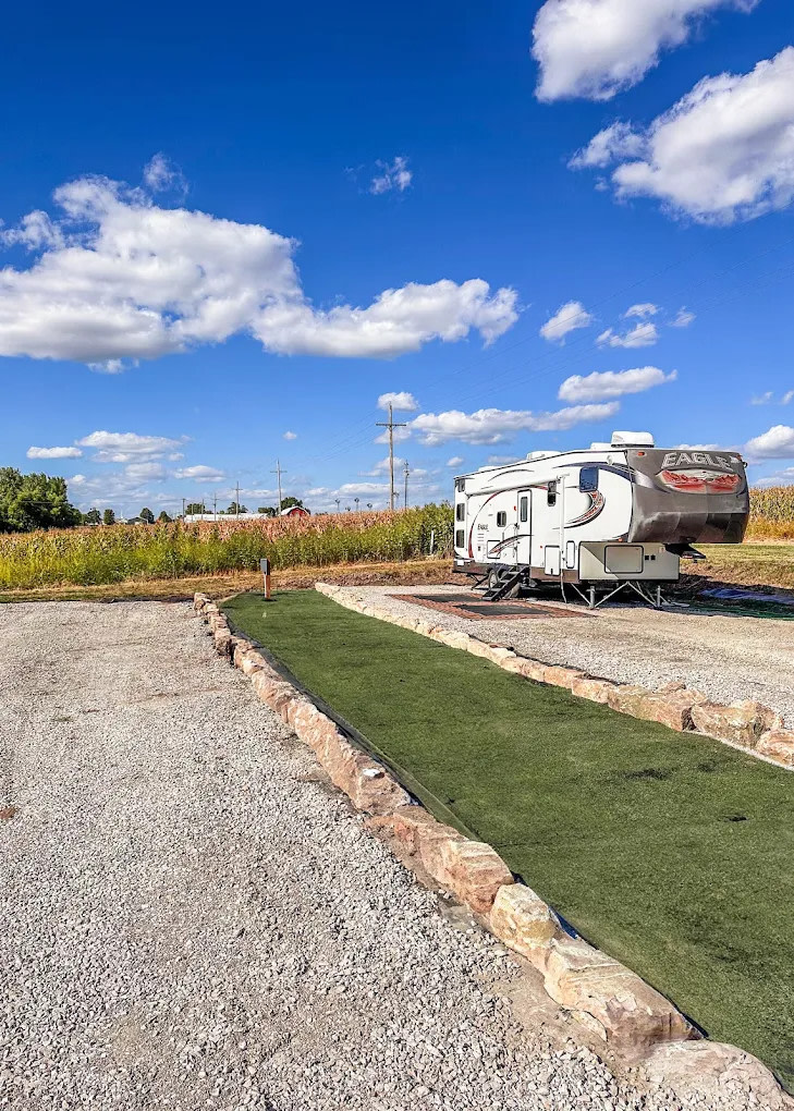 Oregon Trail Glamping and RV Park