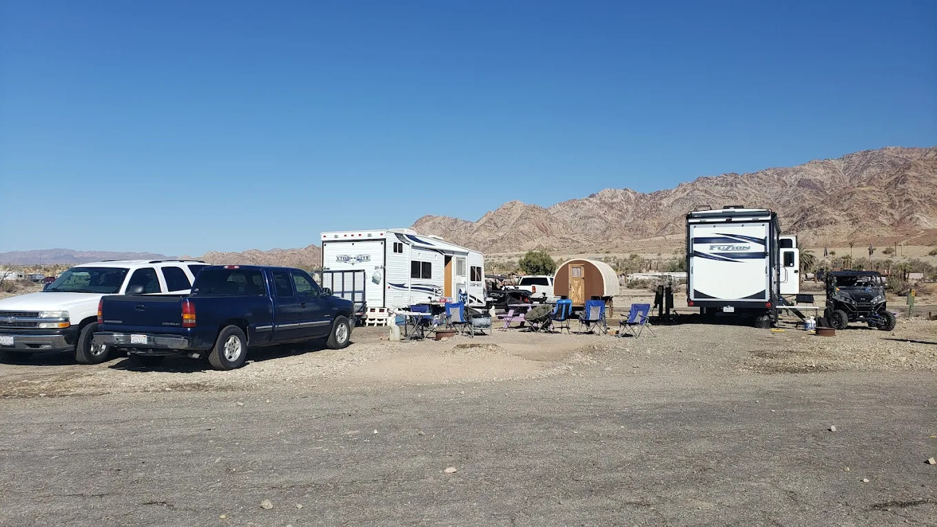 Glamis North Hot Springs Resort
