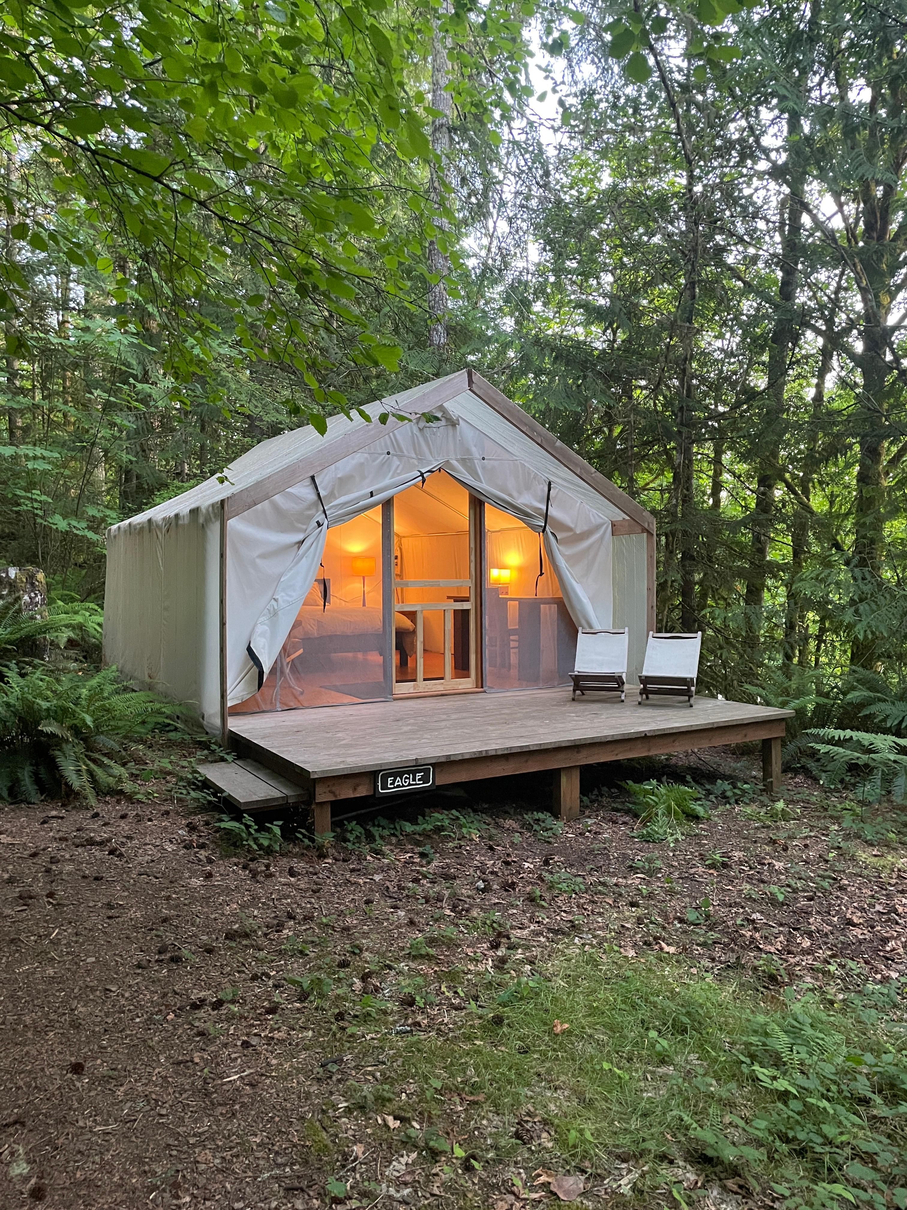 Glamping tents have electricity, including electric blankets.