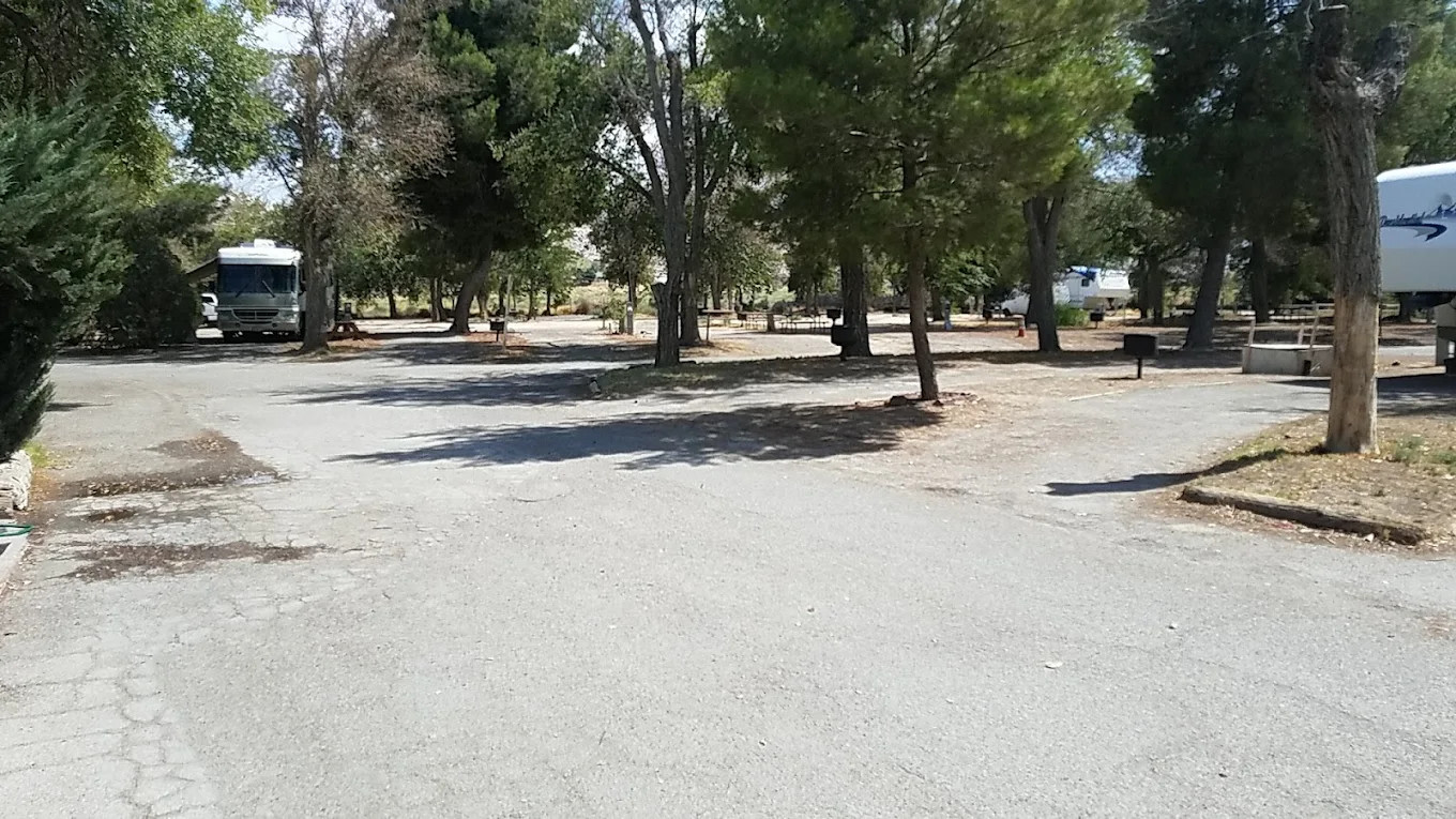 Shady Oasis Campground