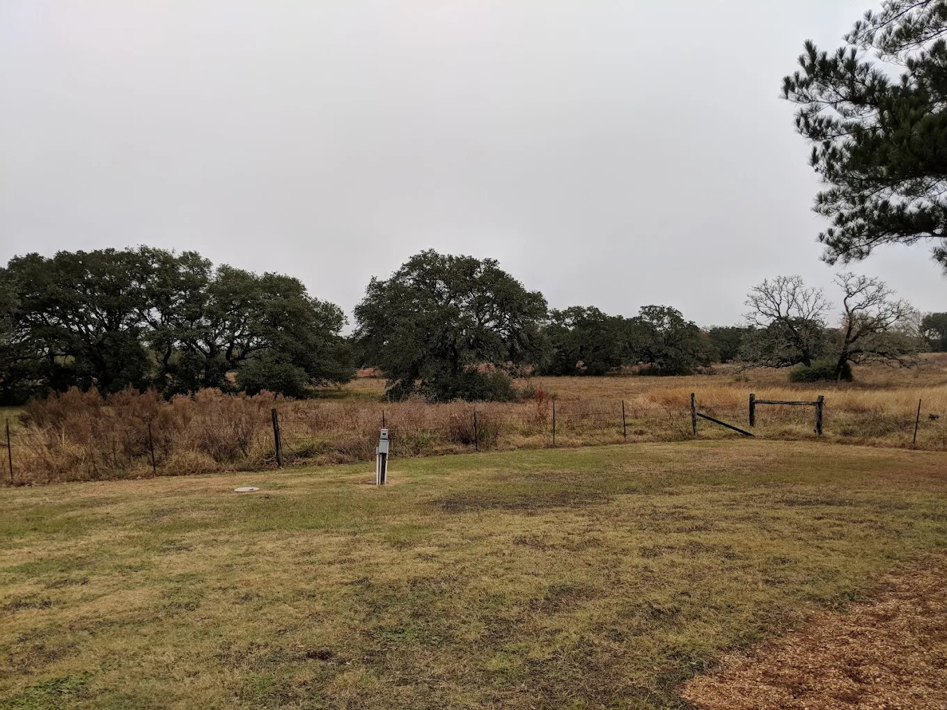 Whispering Oaks RV Park