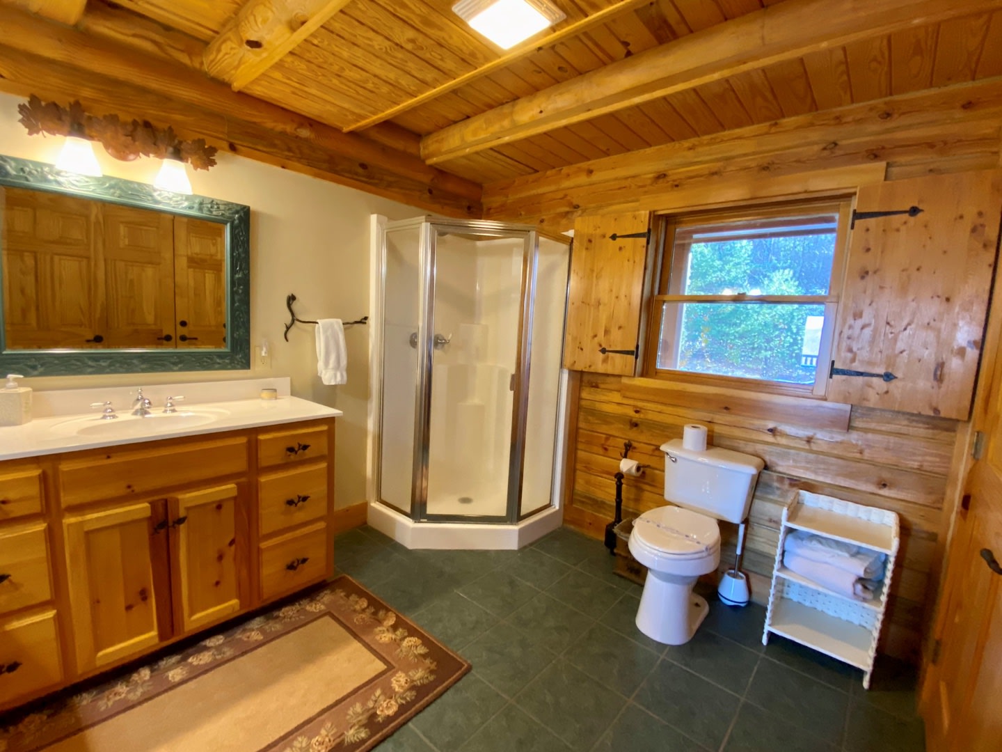 Leatherwood Mountains Resort