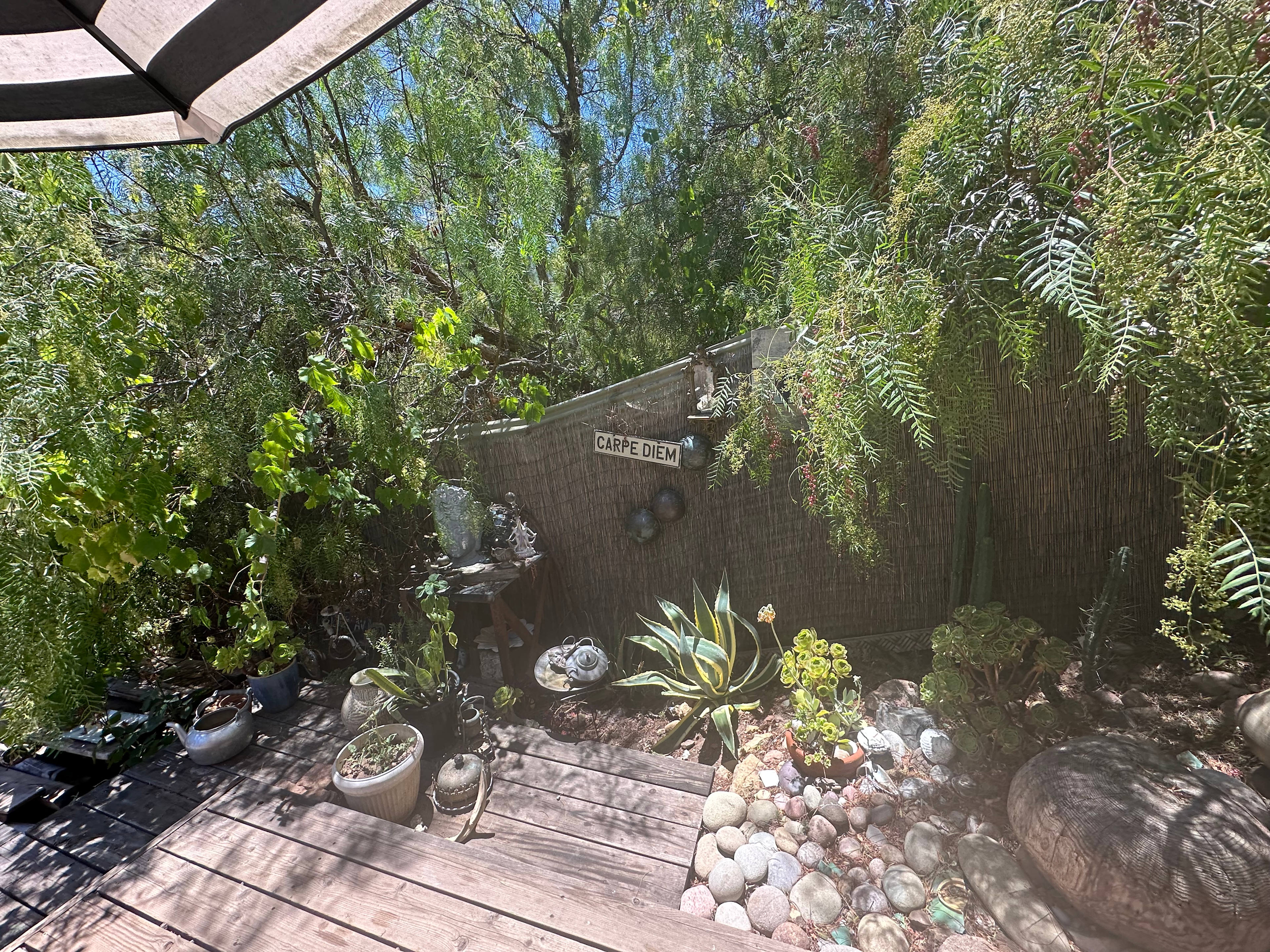 Stone Cabin With Private Creek