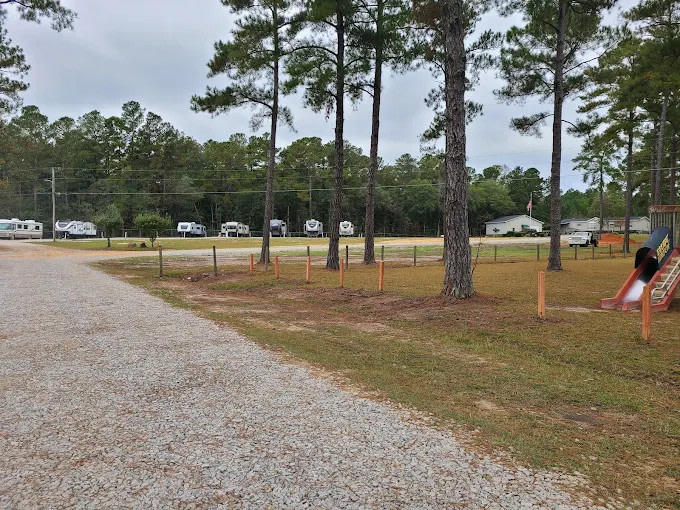 Waldo's Beach Campground