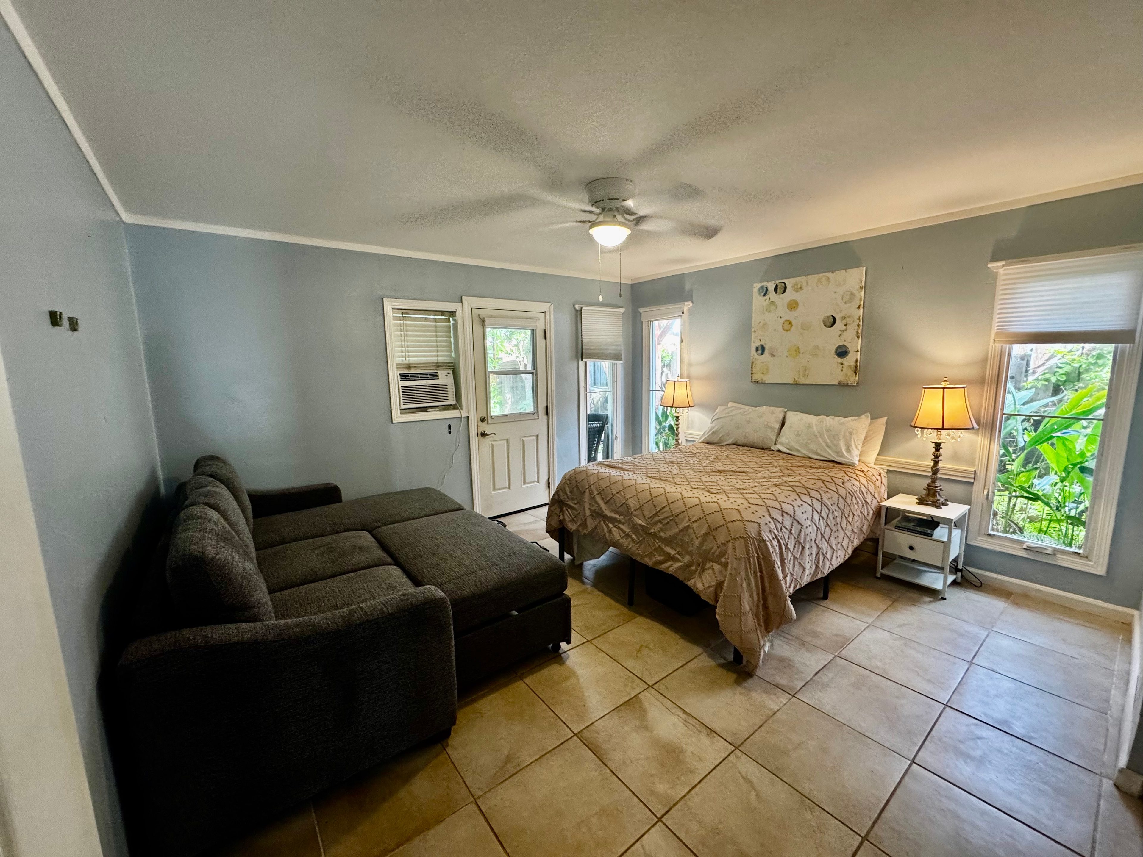 Hau'ula Hideaway