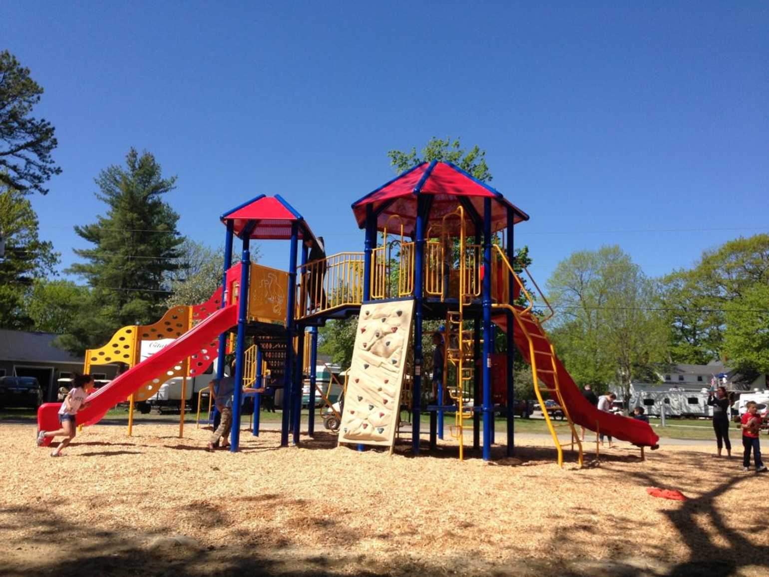 Sun Retreats Wild Acres