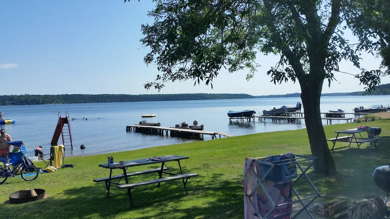 Auger's Pine View Resort