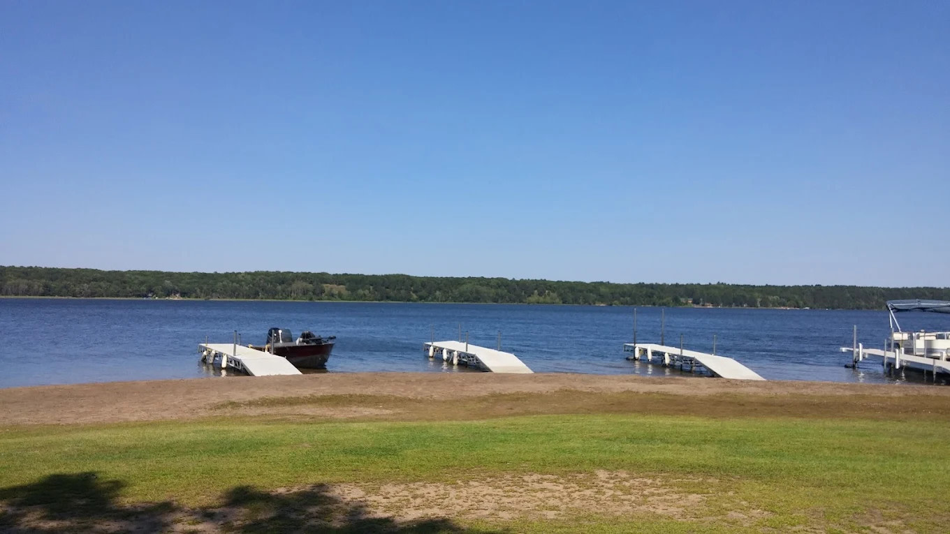 Auger's Pine View Resort