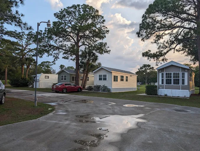 Road Runner Travel Resort