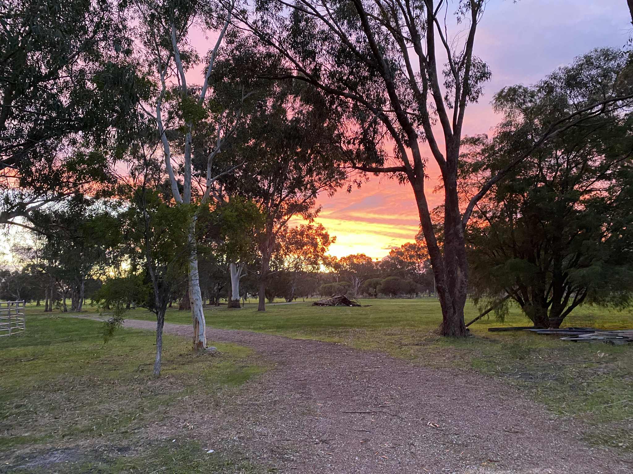 Lazy Acres Farmstay - Serpentine WA