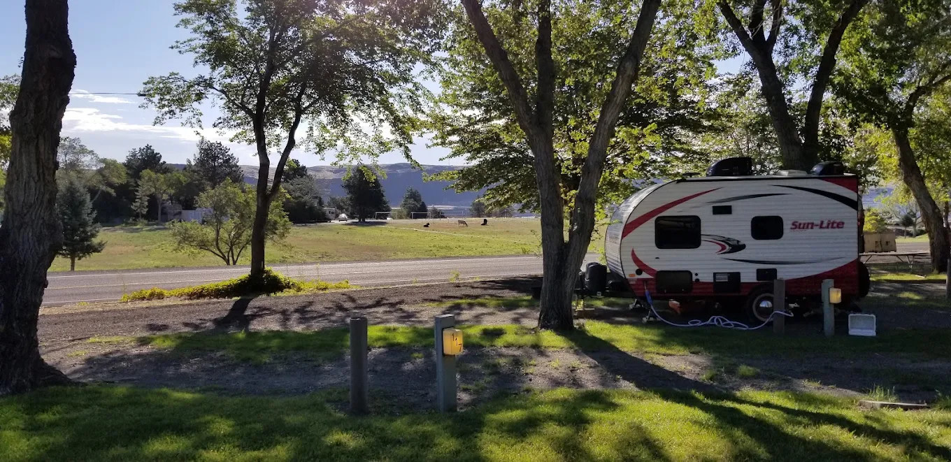 Vantage Riverstone