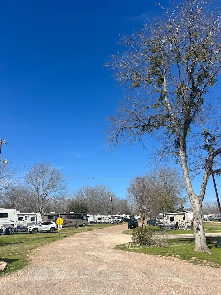 Patriot RV Park - Waco