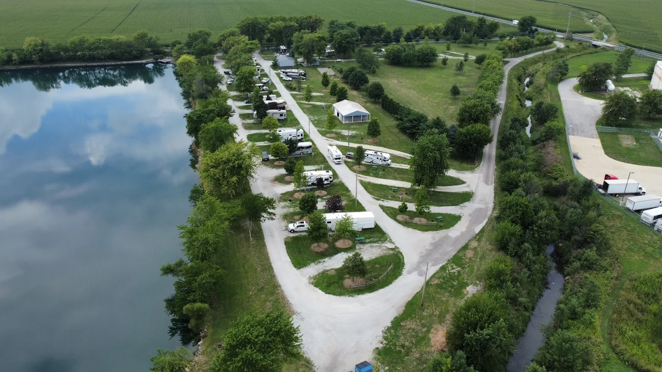 D & W Lake Camping and RV Park